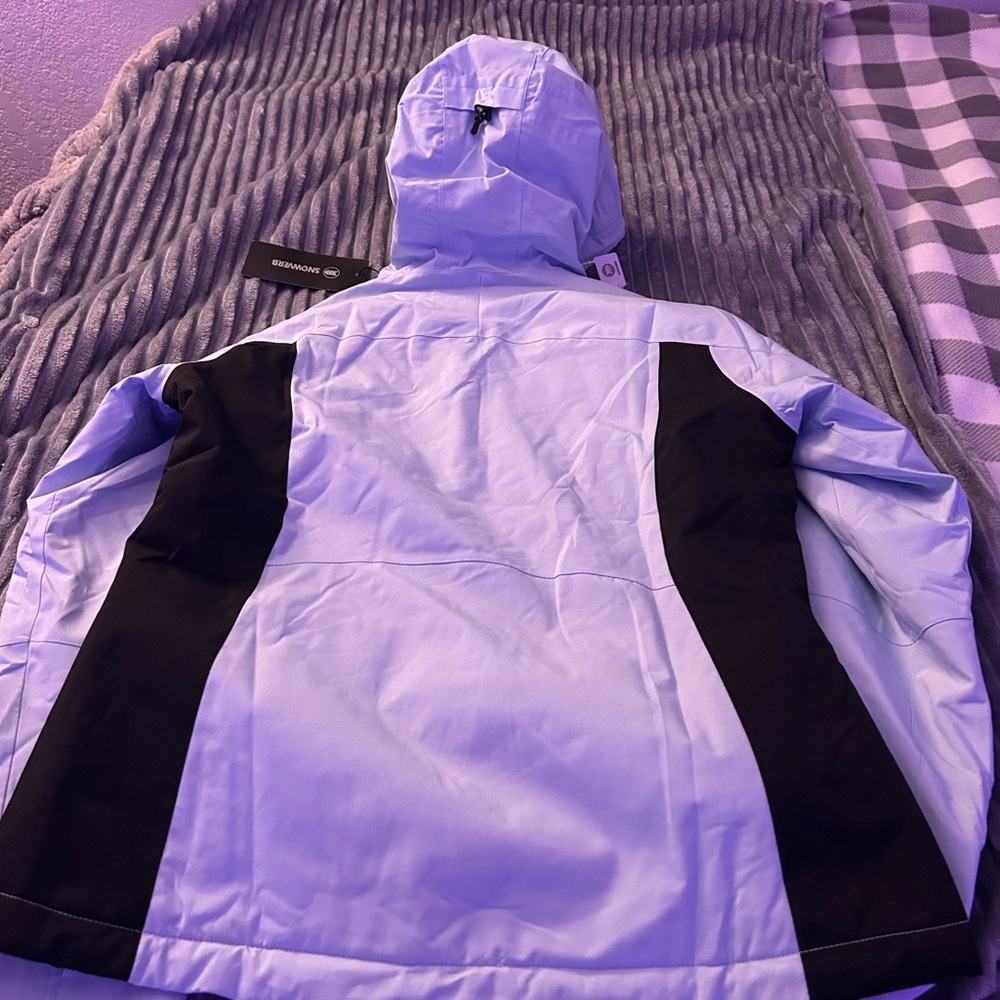 Women's Black and White Hooded Jacket - Picture 3 of 6